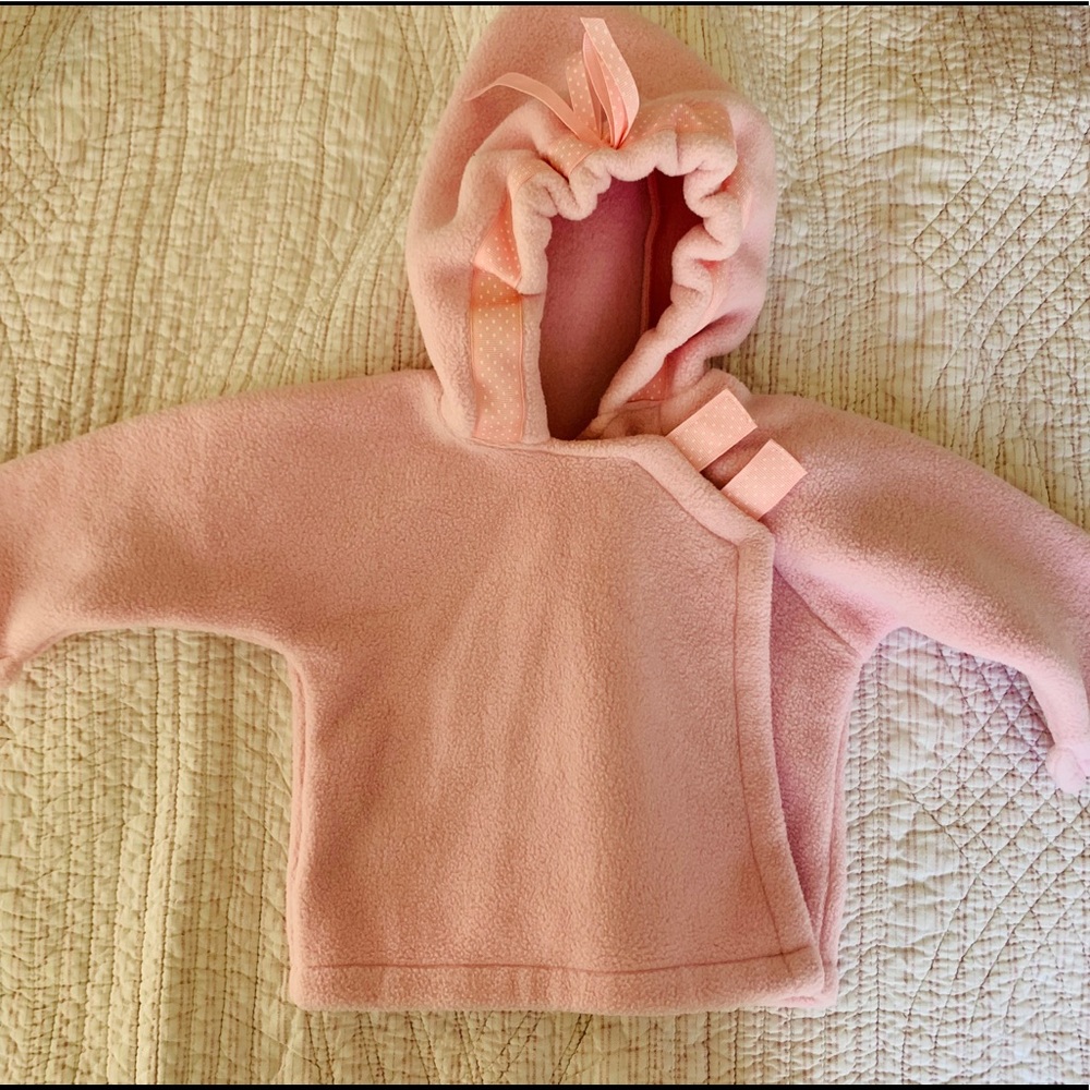 6 months: widgeon pink hooded  fleece